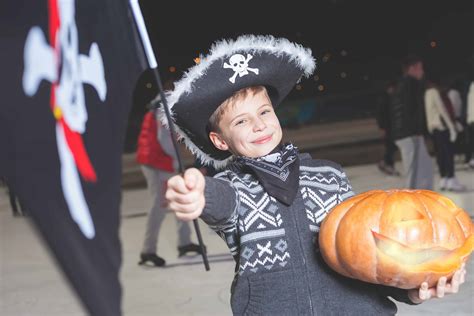 Allen Community Ice Rink Will Host Its Halloween Skate 10/28 | Allen, TX