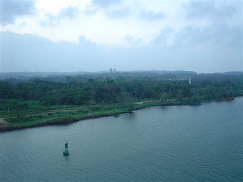 DSC01895, Panama Canal, Colon, Panama | Stand face-to-face w… | Flickr