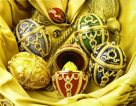 Orthodox Easter Eggs in Russia & Ukraine - Flower Gifting Ideas by ...