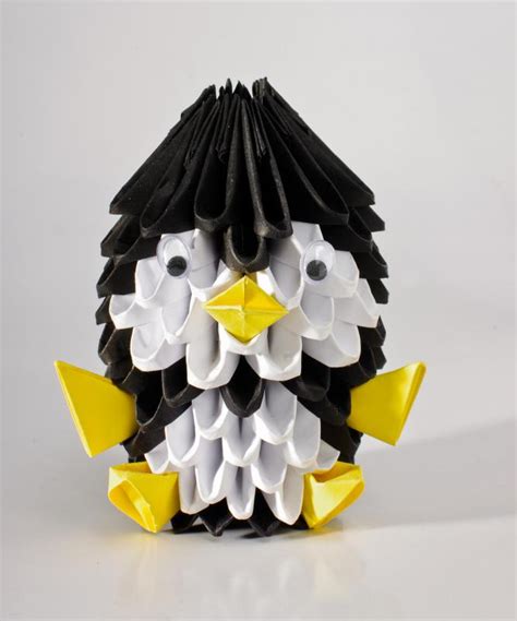 What Are the Different Types of Origami Christmas Crafts?