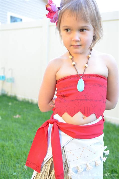 Easy DIY Moana Costume - Houseful of Handmade