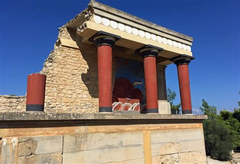 Knossos Palace – Ancient Minoan Palace! | Greece vacation, Beautiful ...