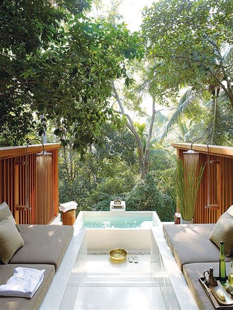 Experience Ultimate Relaxation at a Rainforest Spa | Outdoor bathtub ...