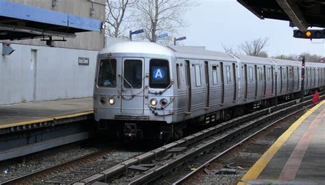 File:An A train in Broad Channel.JPG