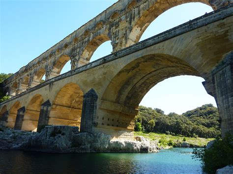 Le Pont du Gard, une merveille antique à visiter - Hop en route