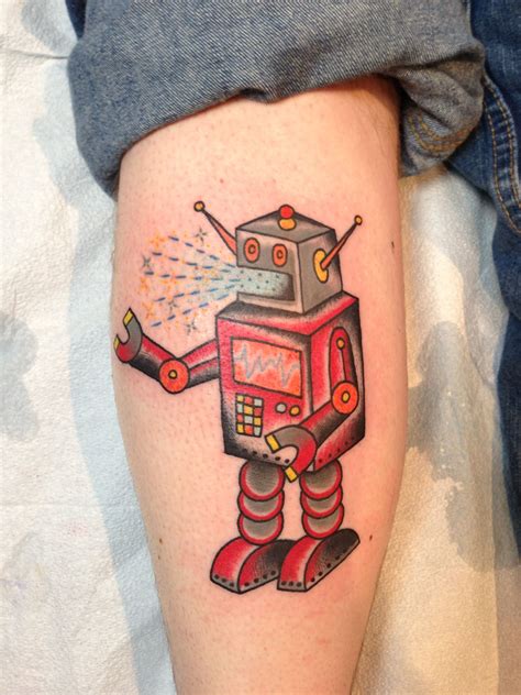 Robot! | Traditional tattoo, Tattoos, Skull tattoo