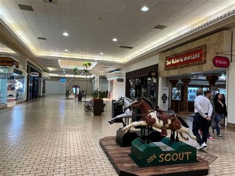 What’s going on with the Merced Mall? New $4.5 million project could bring new businesses ...