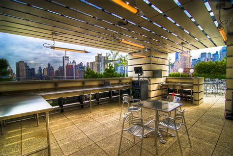 Rooftop Bar | I took these HDR's on a rooftop around 46th st… | Flickr