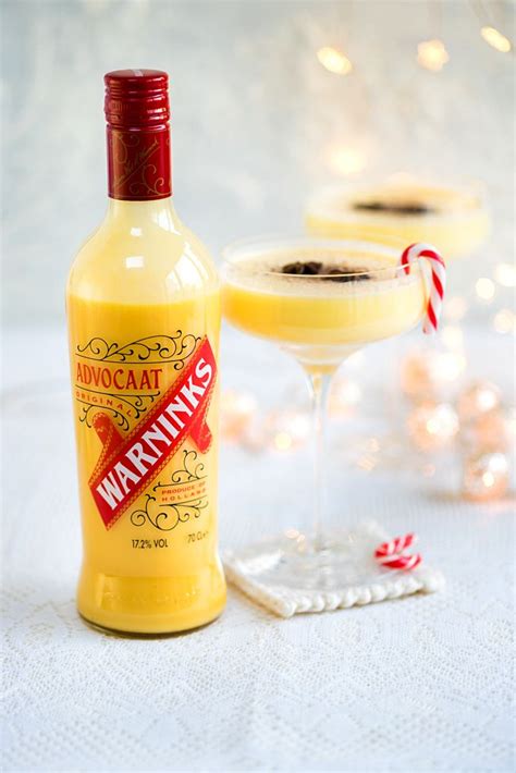 Snowball festive cocktail with Warninks Advocaat | Snowball drink, Xmas drinks, Festive cocktails