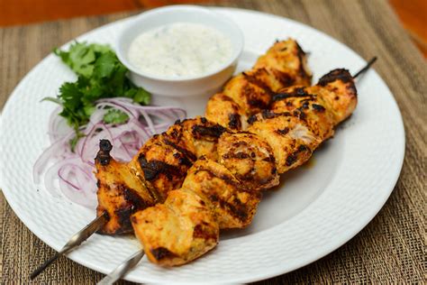 Grilled Indian Boneless Chicken Tikka Breasts Recipe :: The Meatwave