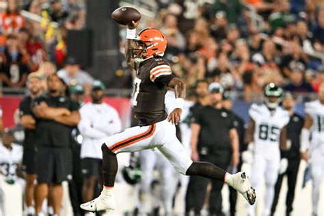 Browns May Have Something in QB Dorian Thompson-Robinson - InsideHook