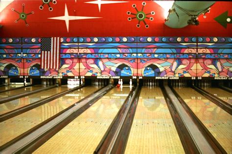 Holiday Lanes Bowling Alley | Steve Snodgrass | Flickr