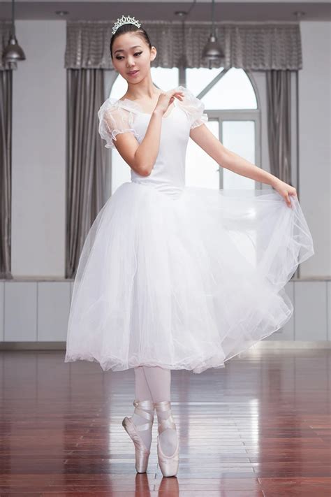 2018 new professional ballet Swan Lake tutu veil costume adult ballet skirt Puff White Classic ...