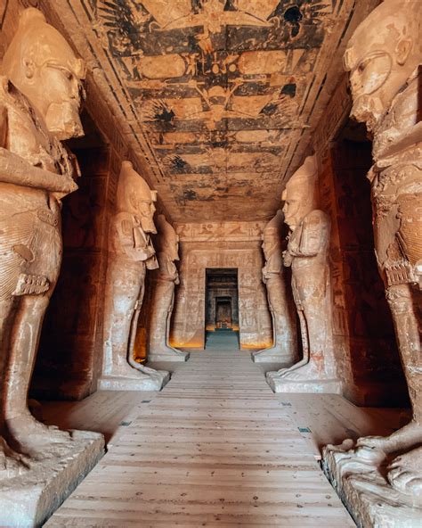 Explore the Beauty of Abu Simbel in a Day Tour