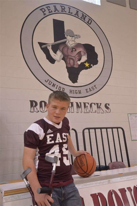 Pearland Junior High East teams create special role for teen