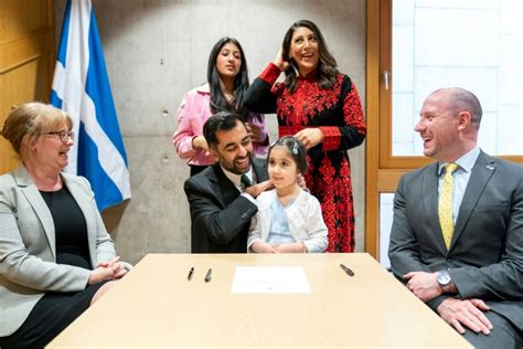 Yousaf Sworn In As Scotland's New Leader Amid Party Row | IBTimes