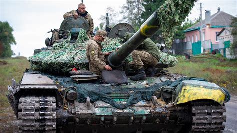 The US is sending tanks to Ukraine, just not American ones | LaptrinhX ...