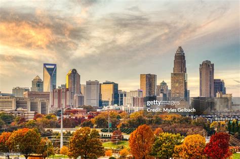 Fall In Charlotte Nc High-Res Stock Photo - Getty Images