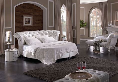 TOP 15 Luxury Beds for the LA Homes