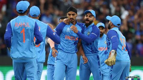 T20 WC: India boost semi-final chances with 5-run win over Bangladesh