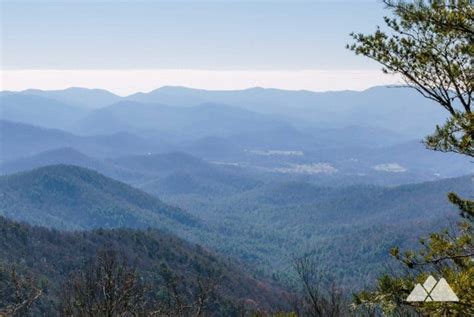 Brasstown Bald: hiking the Arkaquah Trail to Track Rock Gap