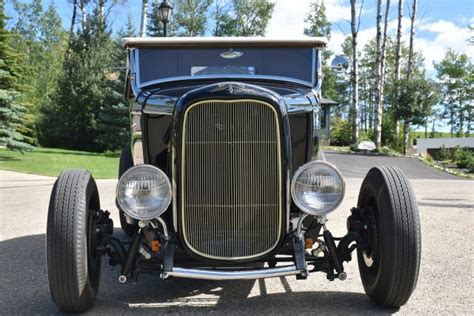 1932 FORD ROADSTER CONVERTIBLE 383