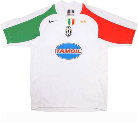 Juventus FC Kit History - Football Kit Archive