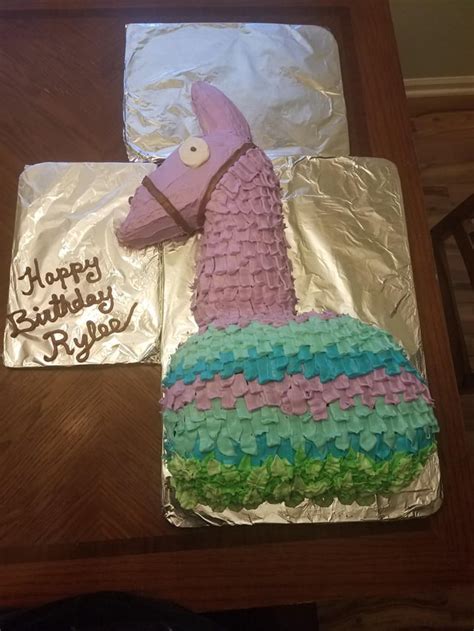 Loot Llama birthday cake I made for my step daughter. : r/FortNiteBR