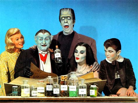 Download TV Show The Munsters Wallpaper