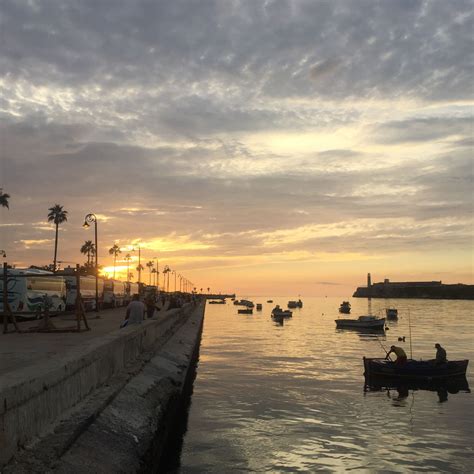 Malecon at Sunset Havana Cuba Havana Cuba, New York Skyline, Celestial ...