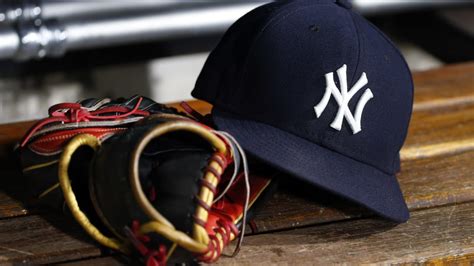 Is Yankees non-roster invitee catcher a sneaky defensive star?