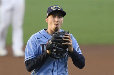 Blake Snell trade stuns Twitter as Padres (and Yankees) rejoice