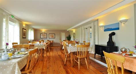 Dingle Harbour Lodge Bed and Breakfast - 30 room B&B