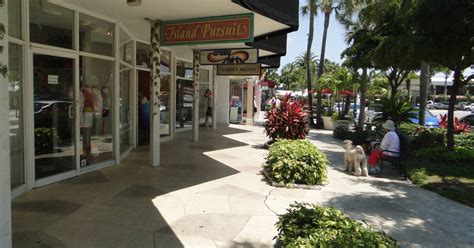 Top 5 Places for Sarasota Shopping | VISIT FLORIDA