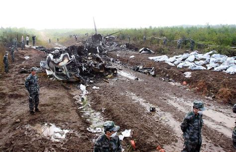 Crash of an Embraer ERJ-190-100LR in Yichun: 44 killed | Bureau of Aircraft Accidents Archives