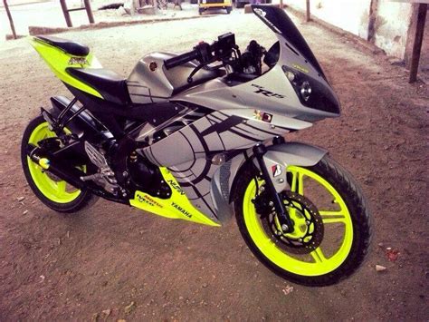 Modified Awesome R15 | Yamaha R15 v2 Wallpapers| india | Price ...