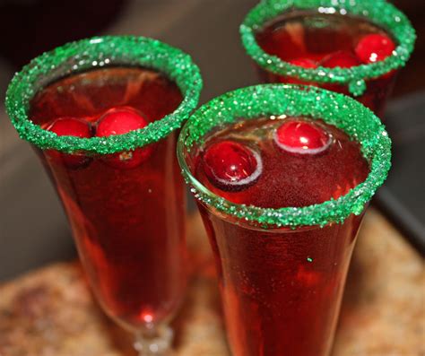 Image Source Page: http://amiablelife.com/amiableeats/whitechristmas | Christmas drinks ...