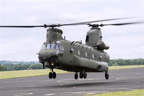 Vertipedia - Boeing HC.6 Chinook