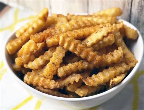 Nobody likes bland, soggy fries! Kick up the flavor and the crunch on your baked french fries ...