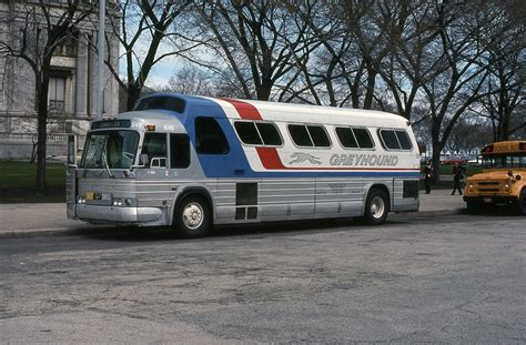 Greyhound 5149 Chicago 5-1978 mb | Greyhound bus, Greyhound, Bus