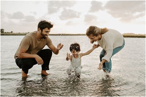 The Russo Family || Assateague Island Family Portraits || Maryland ...