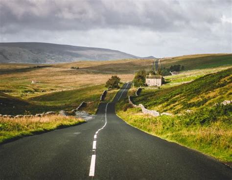 6 Of The Best Autumn Glamping Spots In Yorkshire