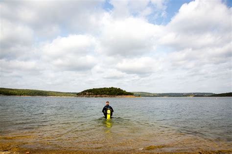 Scuba Diving at Lake Tenkiller | TravelOK.com - Oklahoma's Official Travel & Tourism Site