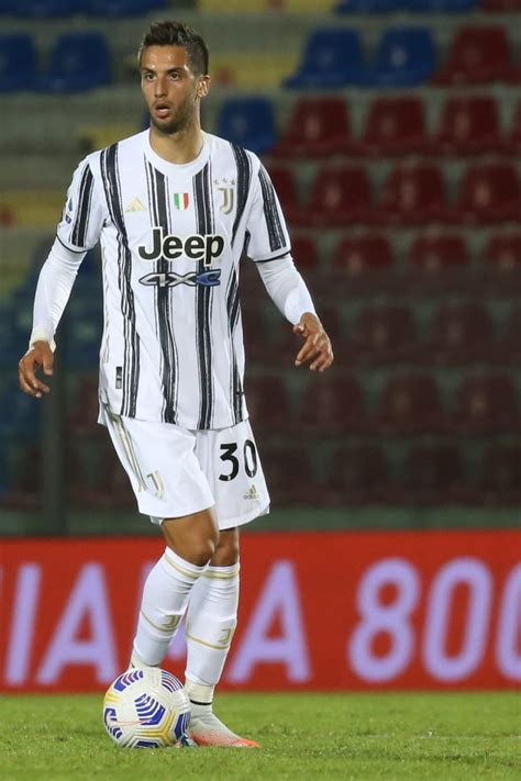 Rodrigo Bentancur | Midfielder Juventus Men's First Team