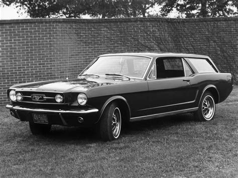 1965 Ford Mustang Station Wagon (Intermeccanica) - Studios