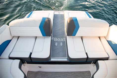 Regal 25 RX: Prices, Specs, Reviews and Sales Information - itBoat