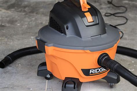 Ridgid 6 Gallon Wet/Dry Vac : 3.5 Peak Tool Review | Log furniture diy, Used woodworking tools ...