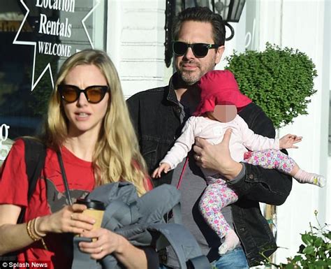 Amanda Seyfried is in LA with her newly-formed family | Daily Mail Online