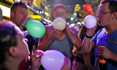 Nitrous oxide balloons in Khao San Road, no laughing matter | Thaiger