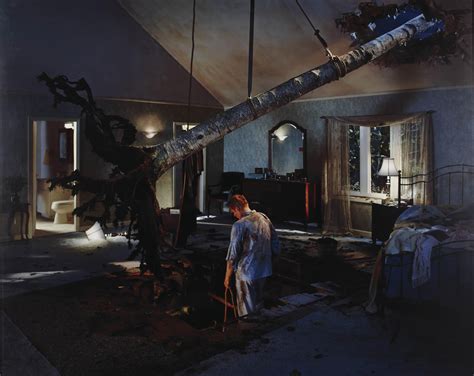 Gregory Crewdson’s Twilight photos – What you should know